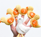 5 Little Ducks (Felt Finger Puppet Set)